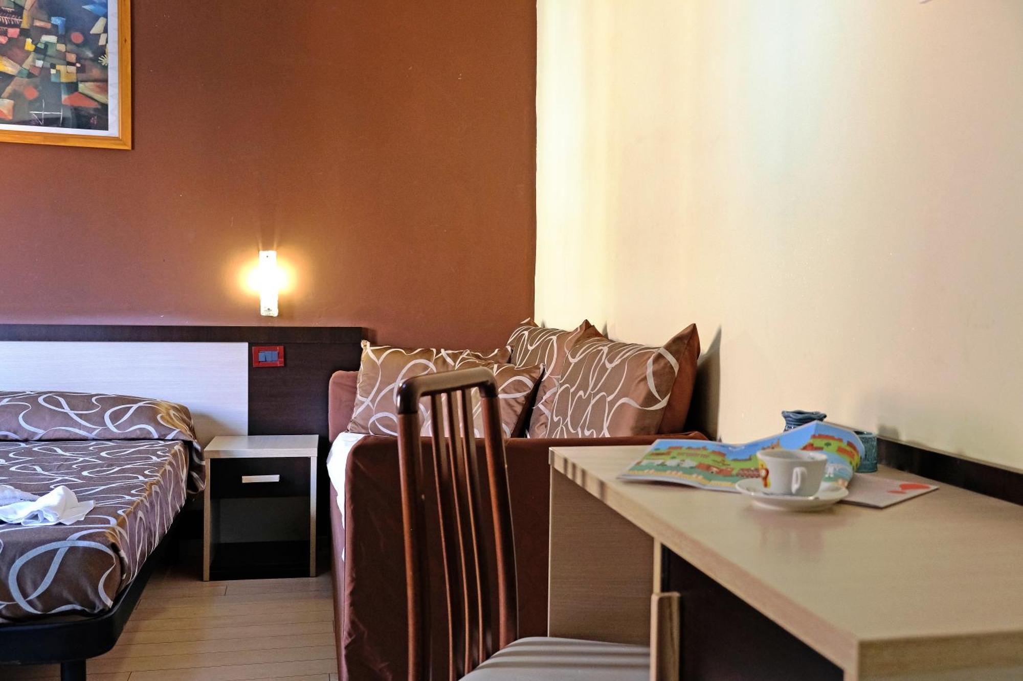 Hotel Canasta Rimini Eksteriør bilde